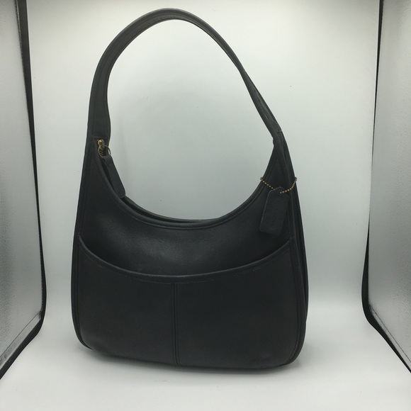 Coach Handbags - Coach Vintage Black Leather Shoulder Bag